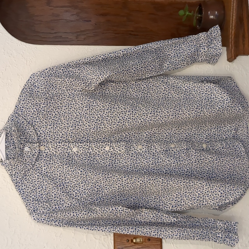 J. Crew, Size 4, button down, long sleeve, blue white
